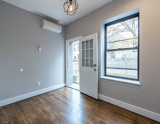 Rented by Bright Villas LLC | media 10