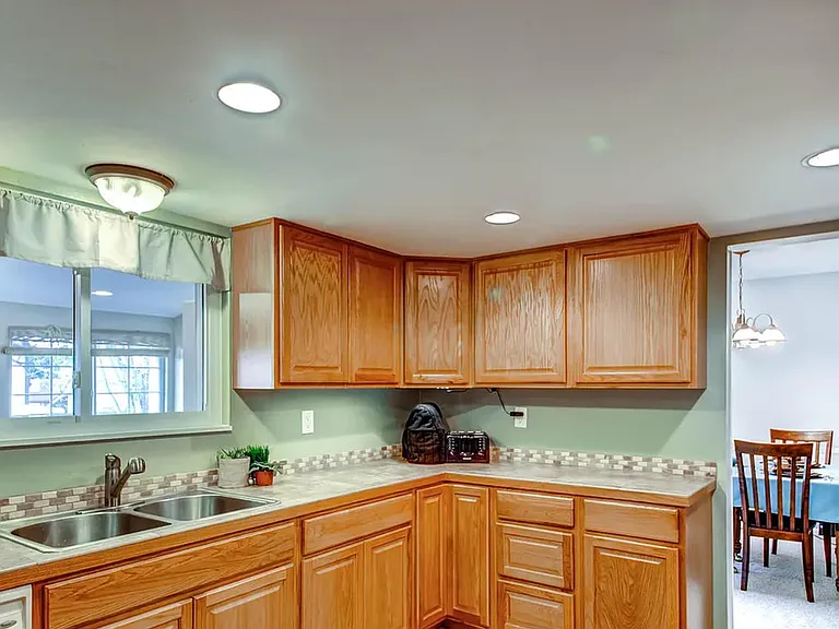 2194 S Eagle Ct — Photo 14