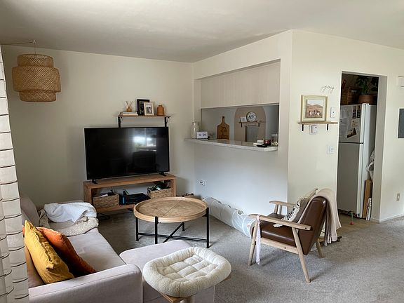 3rd image of 3190 Camellia Ct APT C