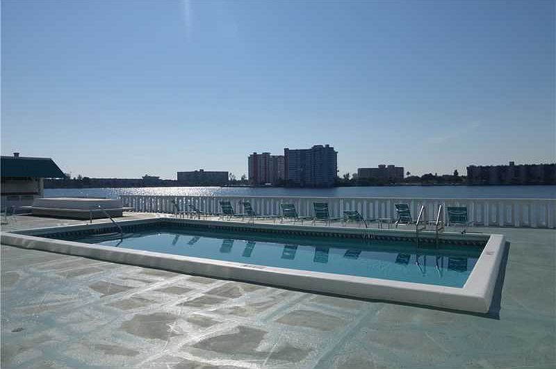 1st image of 1100 NE 191st St #23