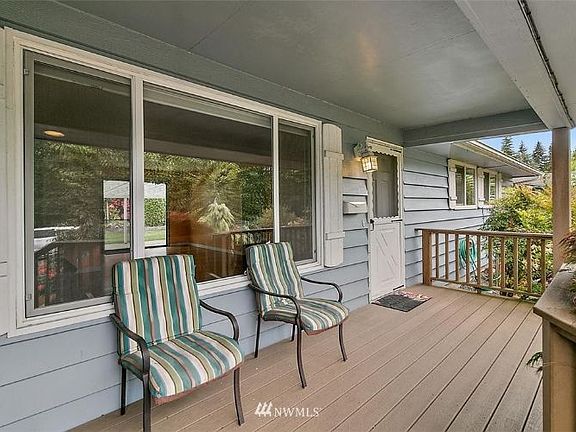 5th image of 1908 Marion St NE