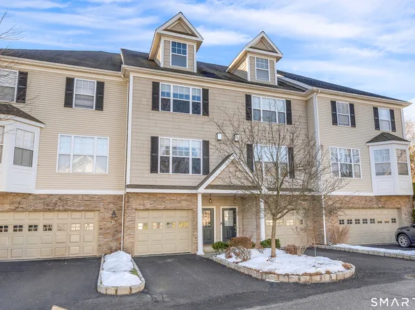 53 Faith Lane #53, Danbury, CT 06810