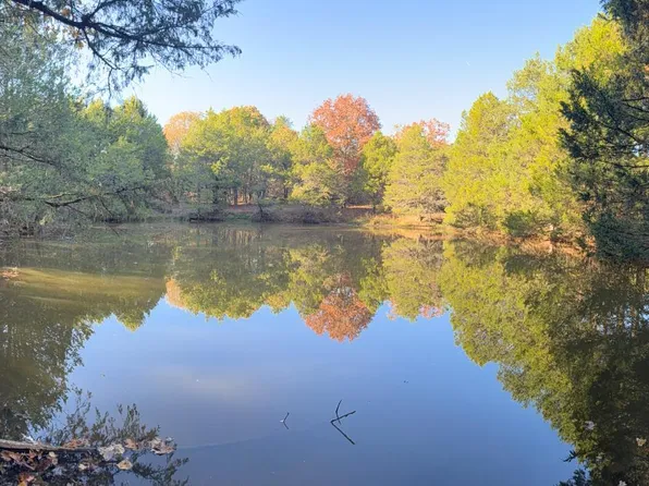 599 State Highway 58, Cave City, AR 72521