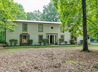 665 Scott Rd, Signal Mountain, TN 37377