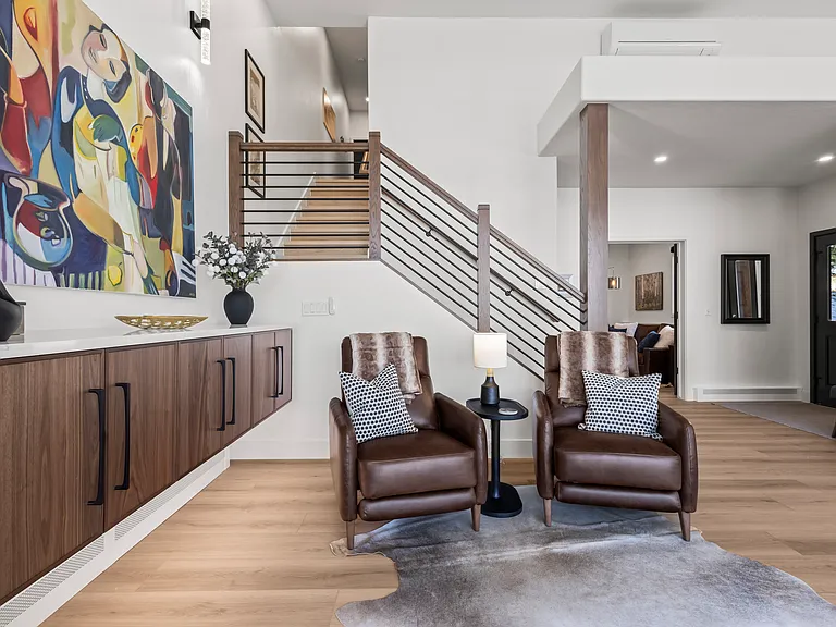 1834 Glacier Ct — Photo 6