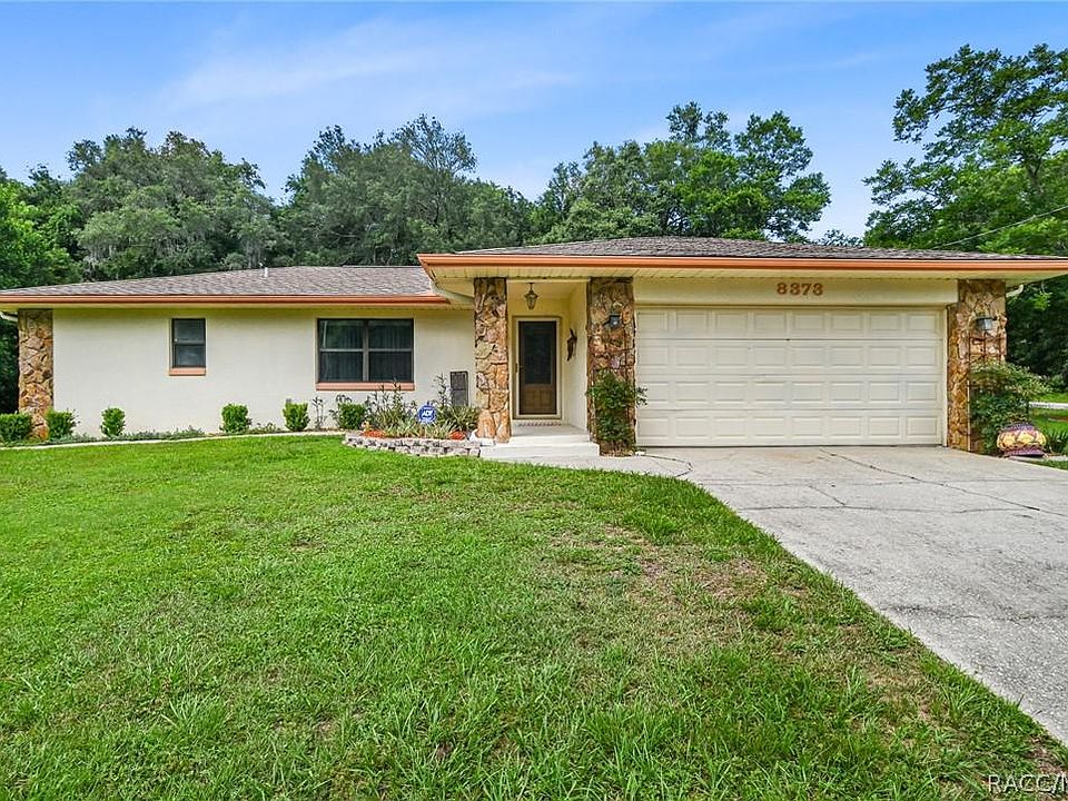 1st image of 8373 N Pinnacle Dr