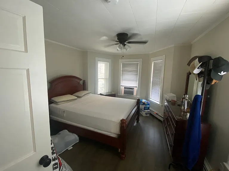 158 Crest Ave #1 — Photo 6