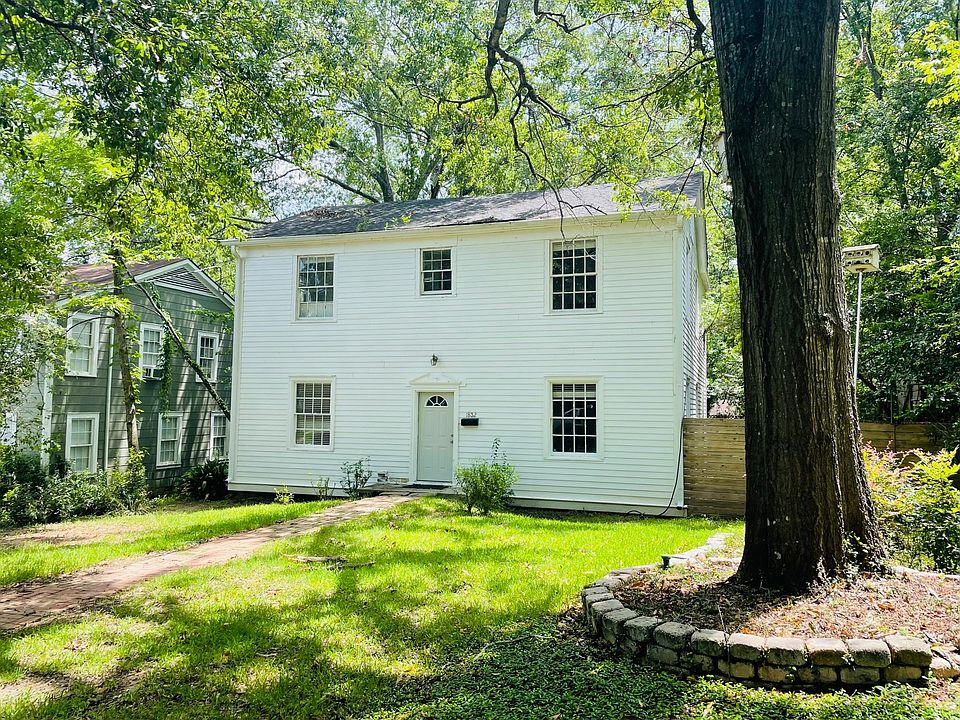 Front yard from St Ann St