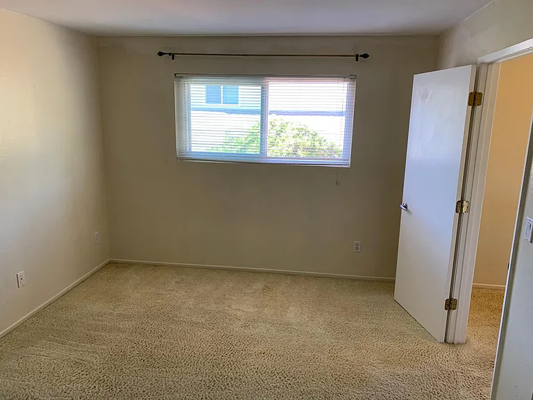 8036 Camino Kiosco — Photo 12