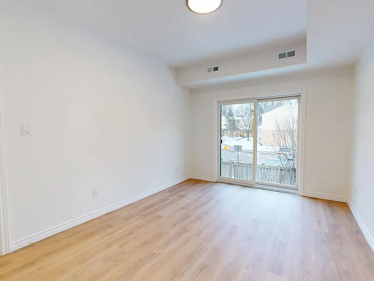 454 Pond Mills Rd #9 — Photo 23