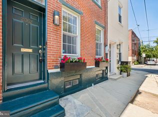 2062 Saint Albans St, Philadelphia, PA 19146
