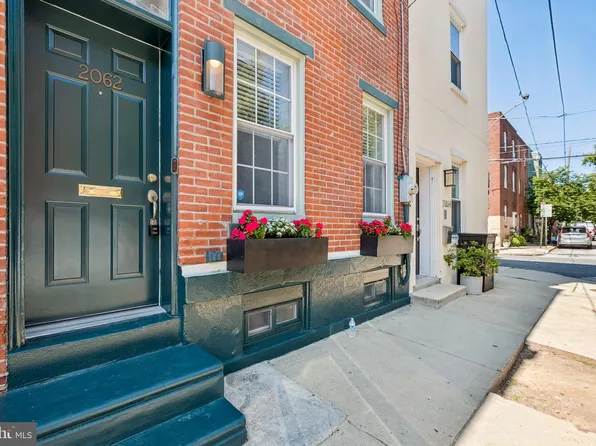 2062 Saint Albans St, Philadelphia, PA 19146