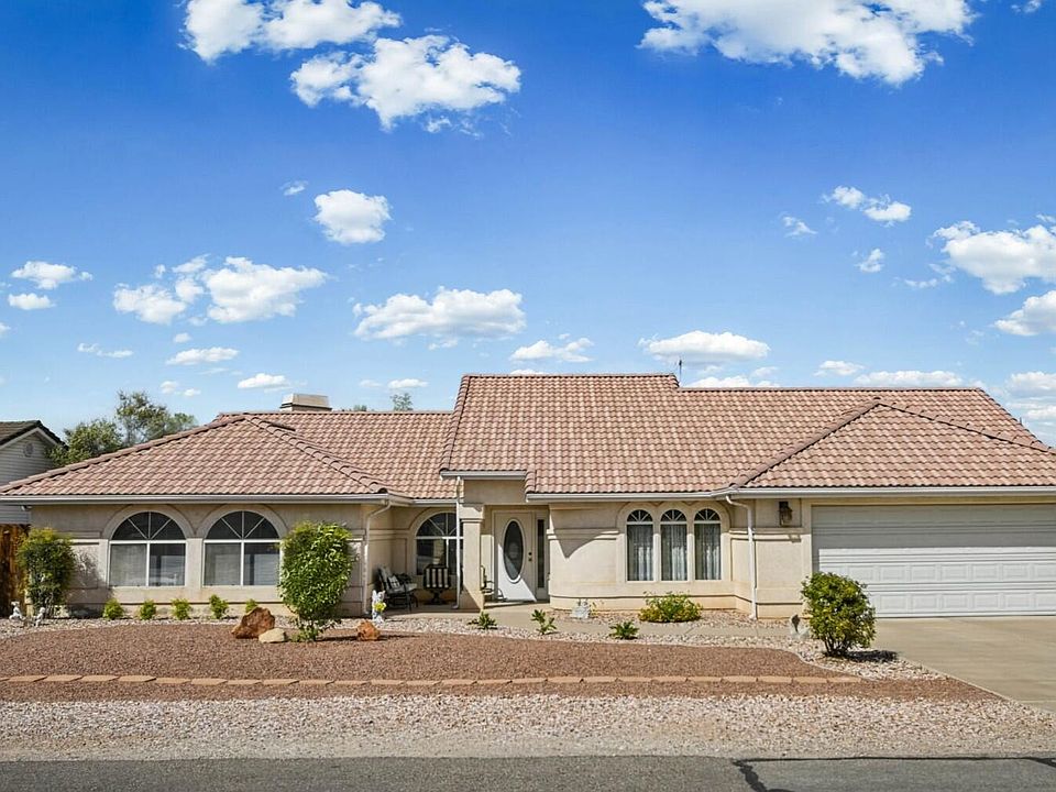 1st image of 1133 E McKinley Way