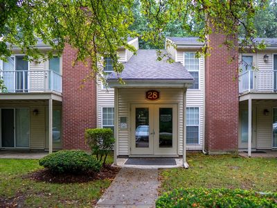 28 Walden Dr APT 14, Natick, MA, 01760