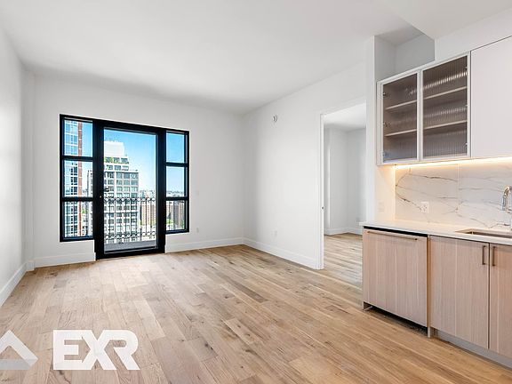 3rd image of 69 Adams St #15T