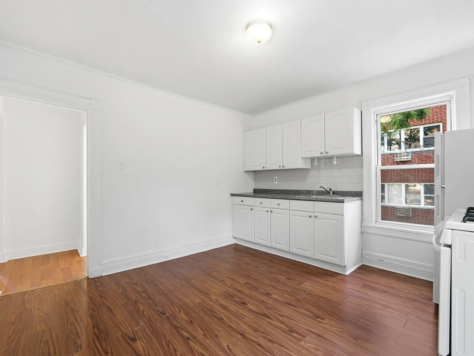 4 bed, $3,250 — Photo 4