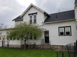 1032 Perry St, Sandusky, OH 44870