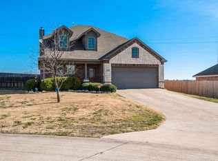 106 Dodge City Trail Cir, Newark, TX 76071