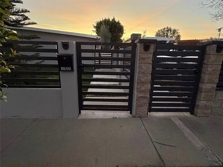 7735 Rhea Ave — Photo 1