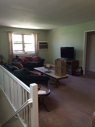1st image of 22624 Kingsbury Ave