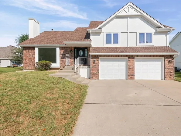 2018 NW 81st Pl, Kansas City, MO 64151