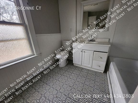 5th image of 937 Argonne Ct