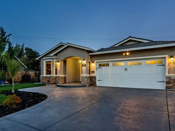 10842 E Estates Dr, Cupertino, CA 95014