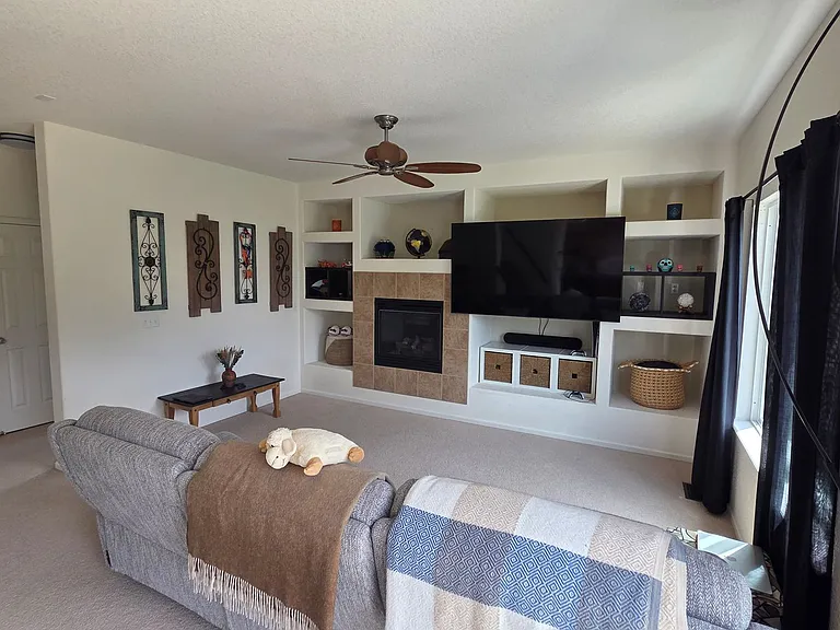 81 Laramie Ct — Photo 9