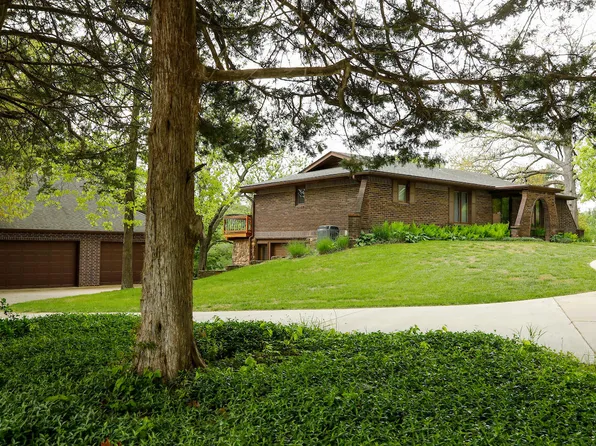 5756 E Catalpa Street, Springfield, MO 65809