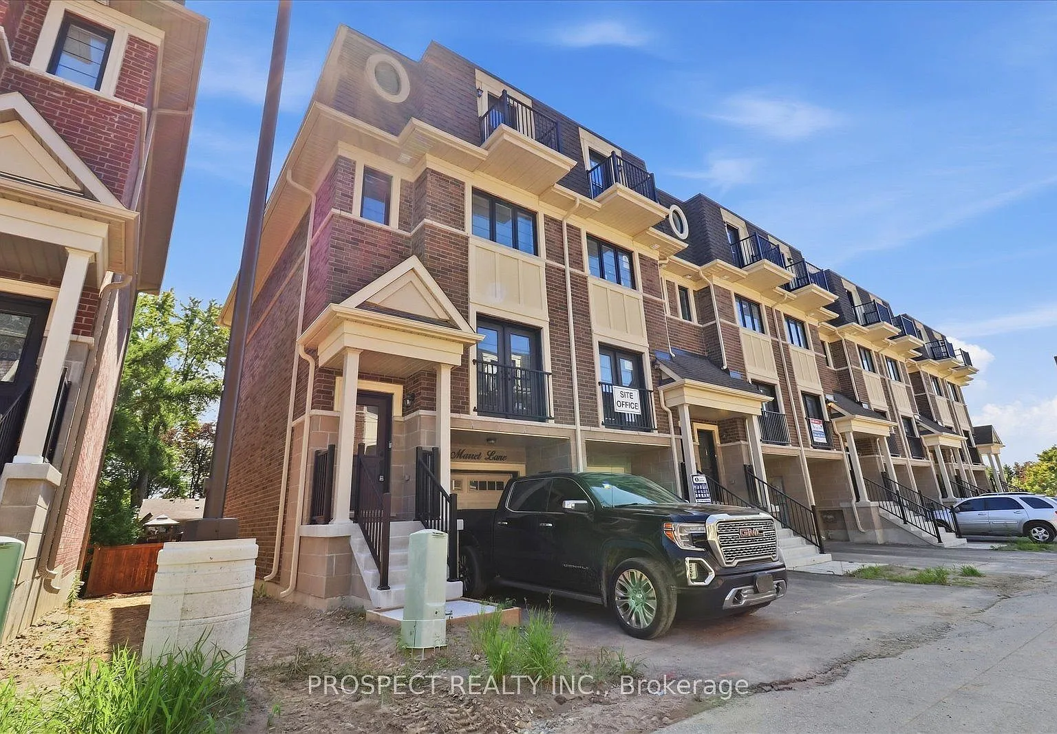 3 bed, $2,950 — Photo 2