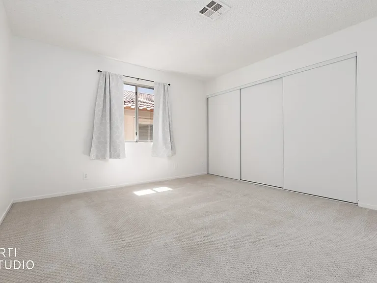 403 Mesa Blvd #202 — Photo 15