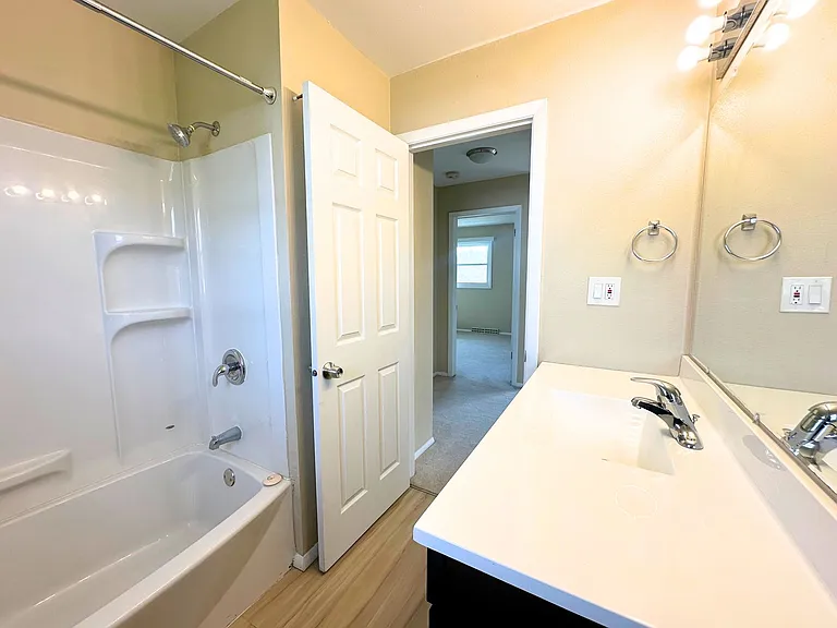 1407 Parkway Dr #1409 — Photo 7