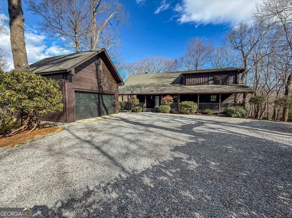 383 Bayberry Ln, Dillard, GA 30537