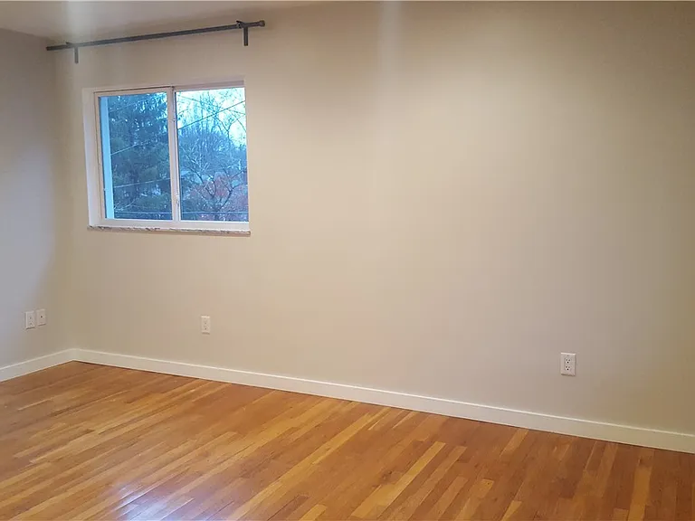 1236 Wightman St — Photo 21