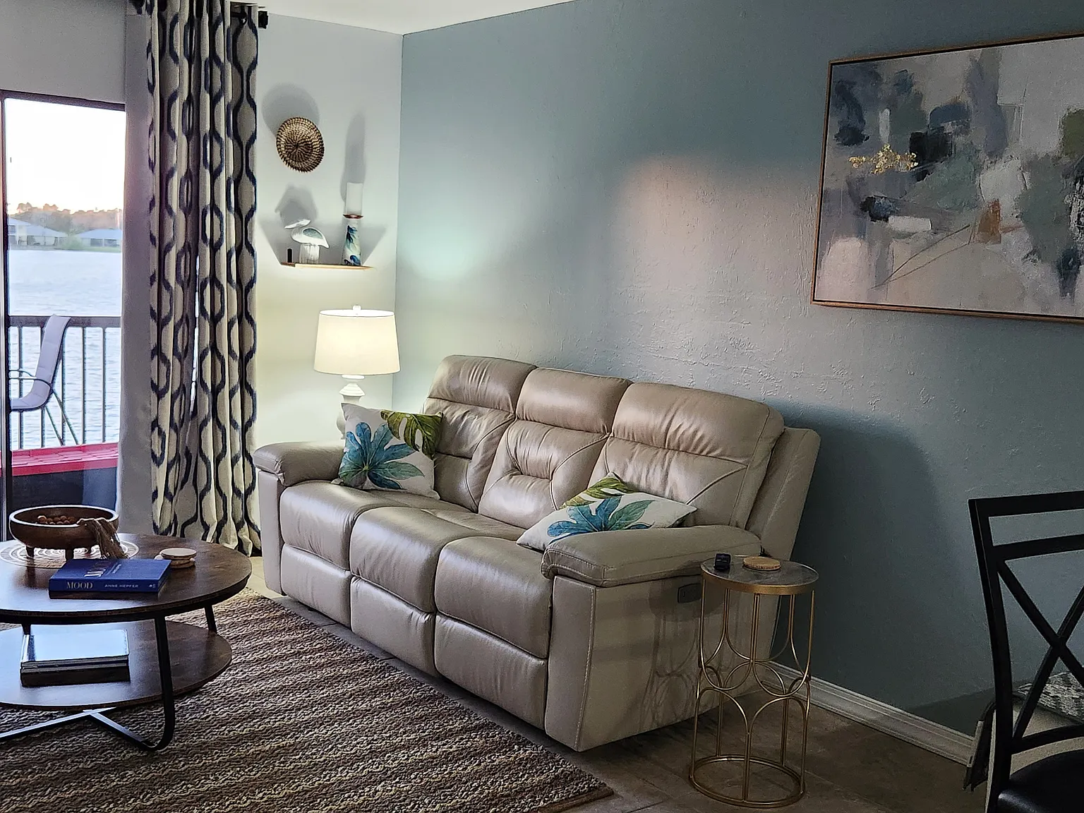 25275 Rampart Blvd — Photo 3