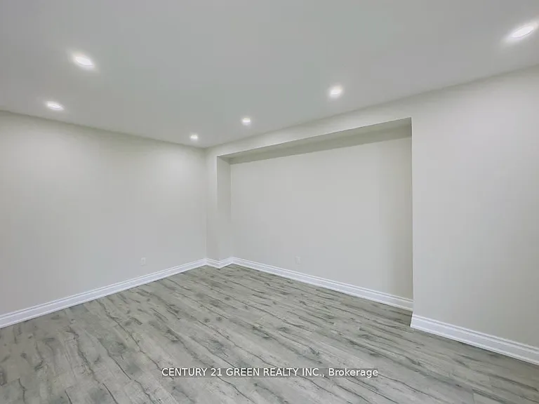 24 Sullivan Dr — Photo 19