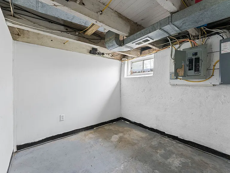 1101 Marne Hwy — Photo 20