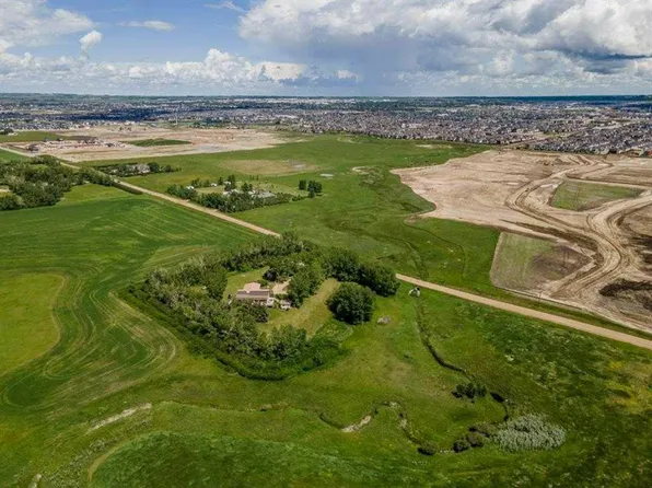 264201 SE Range Road 12 SW, Airdrie, AB T4B 2Z8