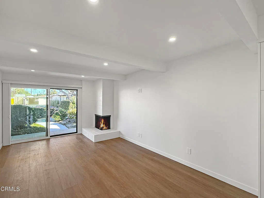 2 bed, 1.0 bath, 765 sqft, $2,850 — Photo 3