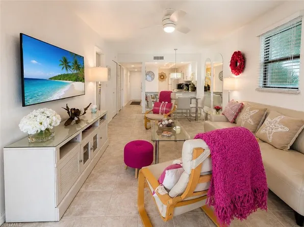 600 Neapolitan WAY #449, NAPLES, FL 34103