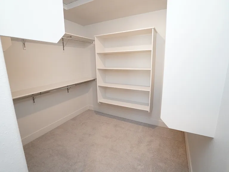 245 E Caldera St — Photo 30