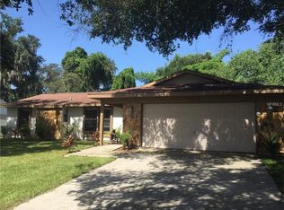 1310 Oakcrest Dr, Brandon, FL 33510