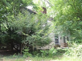 660 Lake Dr, Princeton, NJ 08540