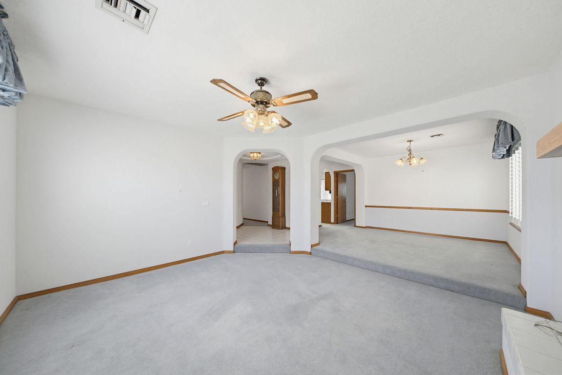 2285 Hillside Dr, Lake Havasu City, AZ 86404 | MLS #1040653 | Zillow