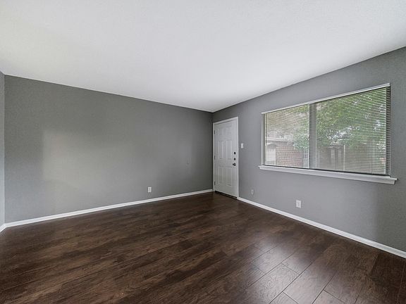 5th image of 1045 Shook Ave APT 134