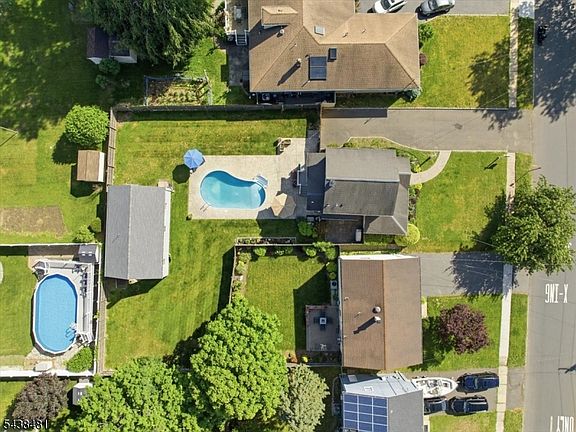 3rd image of 2104 Westfield Ave