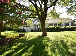 1022 Stove Point Rd, Deltaville, VA 23043