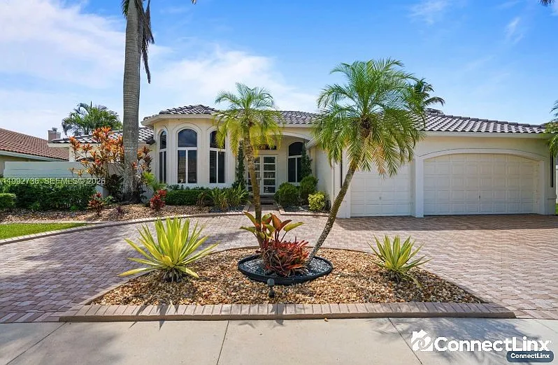 2569 Eagle Run Ln