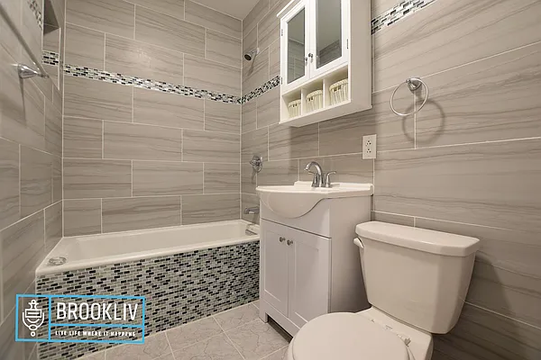 Rented by null | media 16