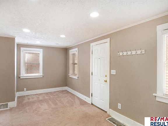 4th image of 6792 Wirt St